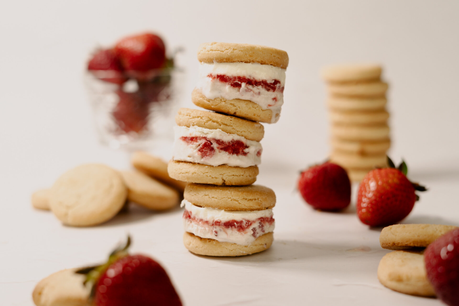 Image of Straus Family Creamery's Strawberry Shortbread Ice Cream Sammies